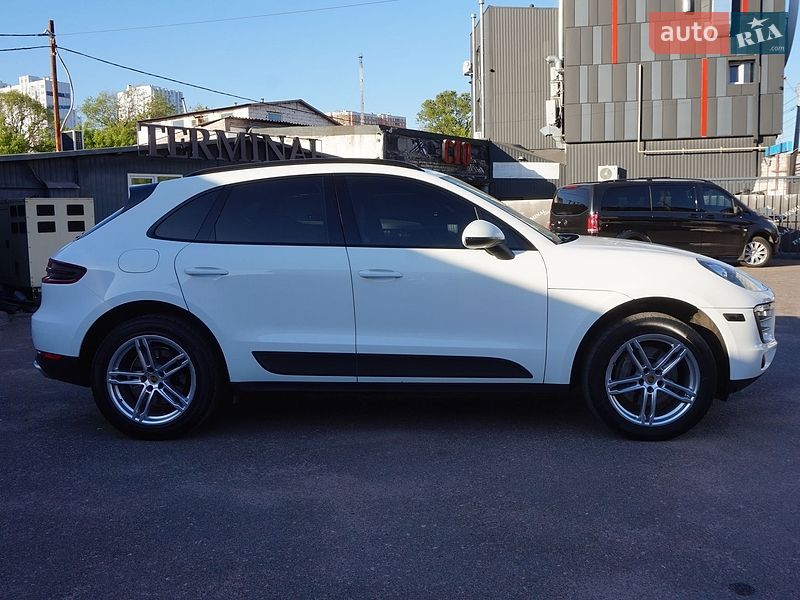 Внедорожник / Кроссовер Porsche Macan 2016 в Одессе
