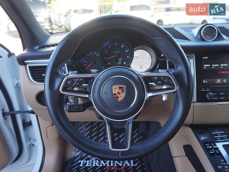 Внедорожник / Кроссовер Porsche Macan 2016 в Одессе
