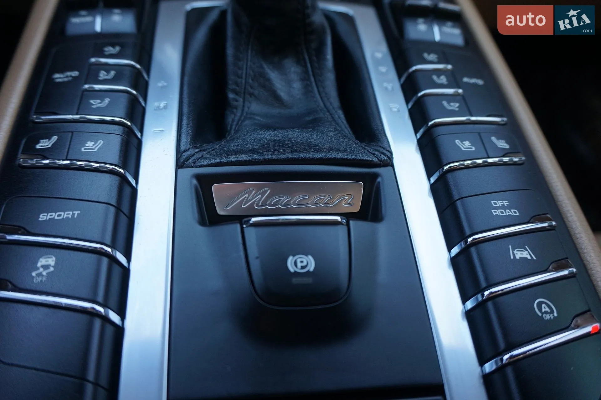 2016 Porsche Macan - мініатюра 61