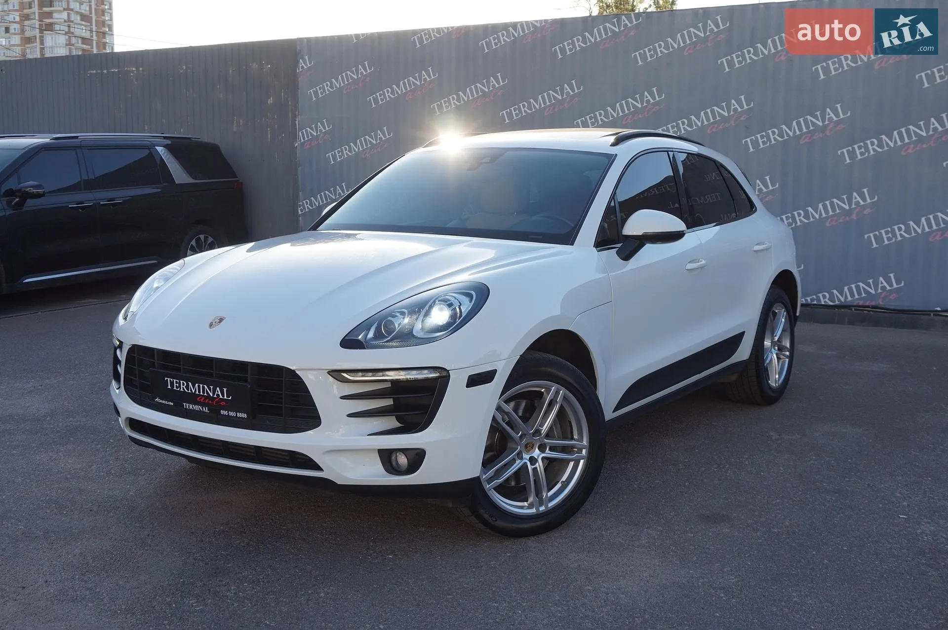 2016 Porsche Macan - мініатюра 65