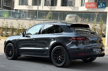 Внедорожник / Кроссовер Porsche Macan 2016 в Киеве