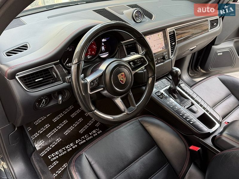 Внедорожник / Кроссовер Porsche Macan 2016 в Киеве