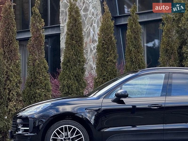 Внедорожник / Кроссовер Porsche Macan 2020 в Киеве