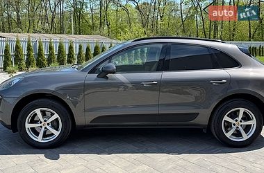 Внедорожник / Кроссовер Porsche Macan 2018 в Луцке