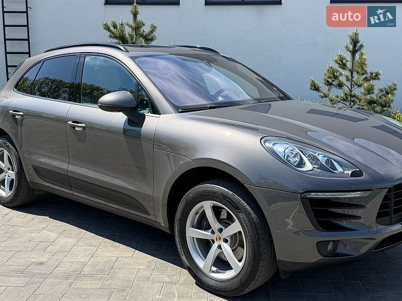 Внедорожник / Кроссовер Porsche Macan 2018 в Луцке
