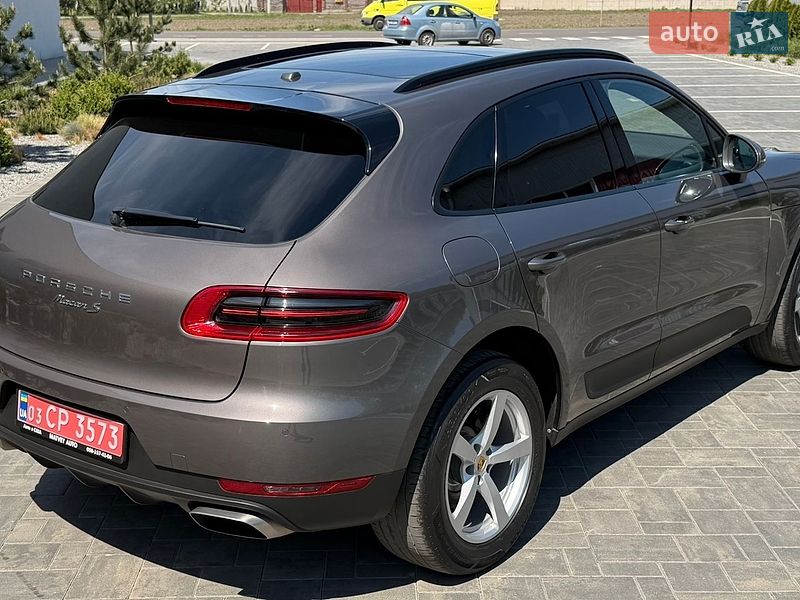 Внедорожник / Кроссовер Porsche Macan 2018 в Луцке