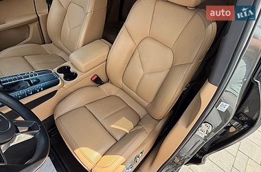 Внедорожник / Кроссовер Porsche Macan 2018 в Луцке