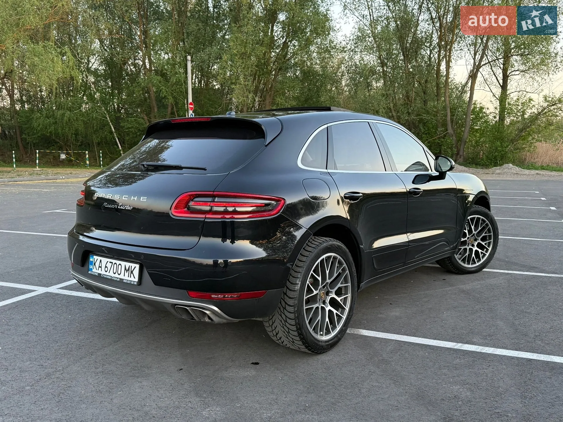 2015 Porsche Macan - мініатюра 12