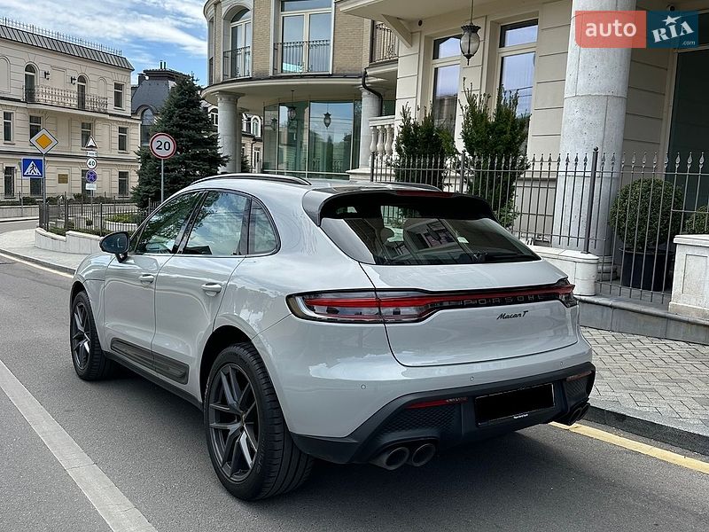 Внедорожник / Кроссовер Porsche Macan 2023 в Киеве