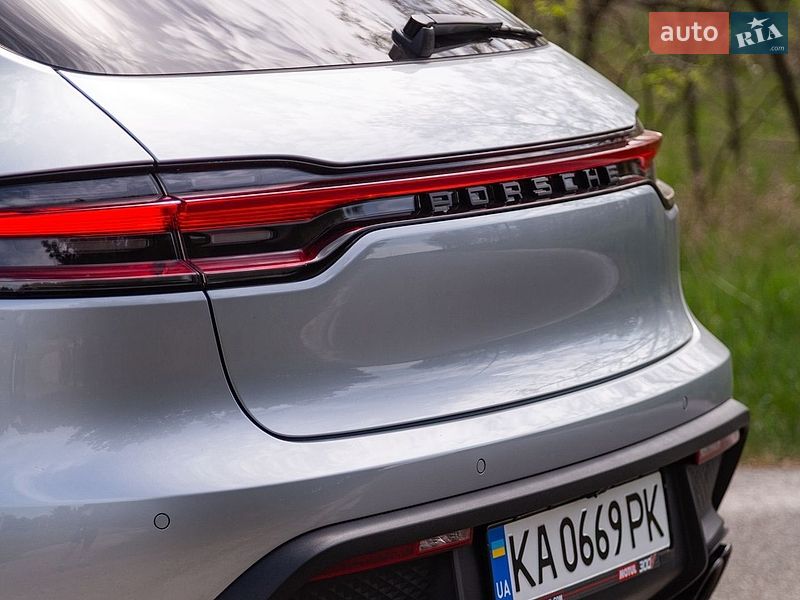 Внедорожник / Кроссовер Porsche Macan 2022 в Киеве