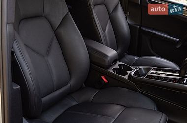 Внедорожник / Кроссовер Porsche Macan 2022 в Киеве