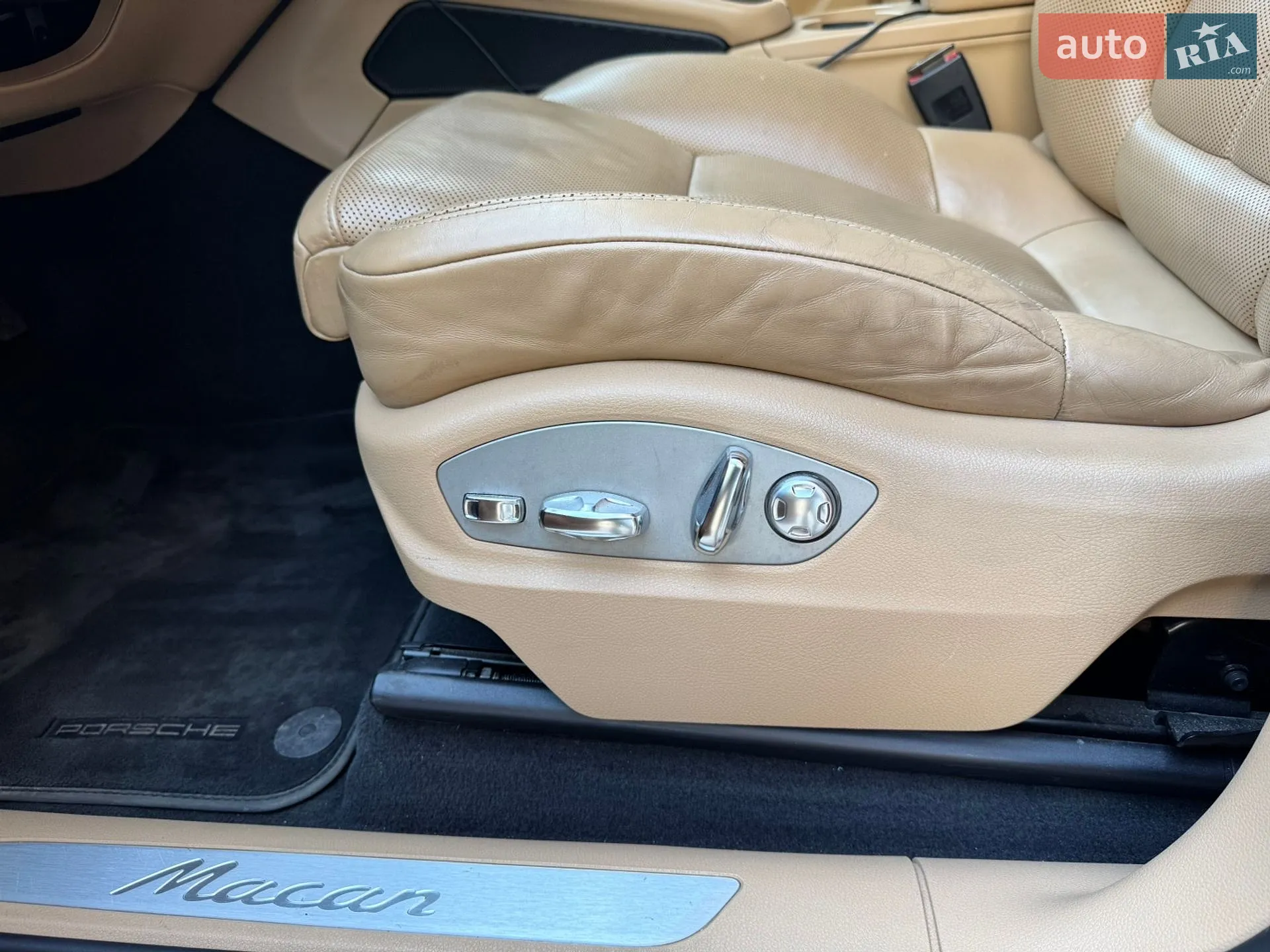 2017 Porsche Macan - мініатюра 37