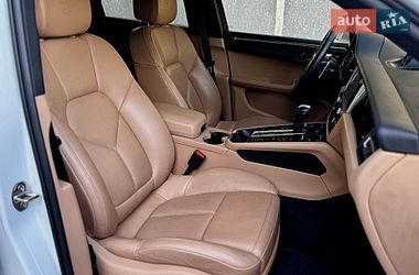 Внедорожник / Кроссовер Porsche Macan 2022 в Харькове