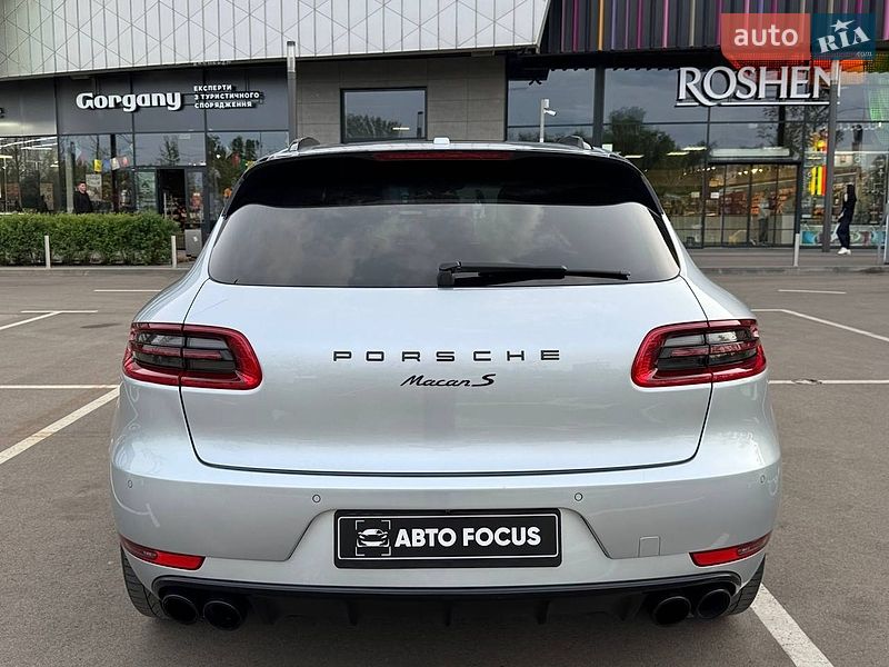 Внедорожник / Кроссовер Porsche Macan 2014 в Киеве