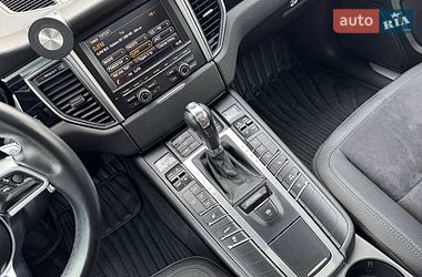 Внедорожник / Кроссовер Porsche Macan 2014 в Киеве