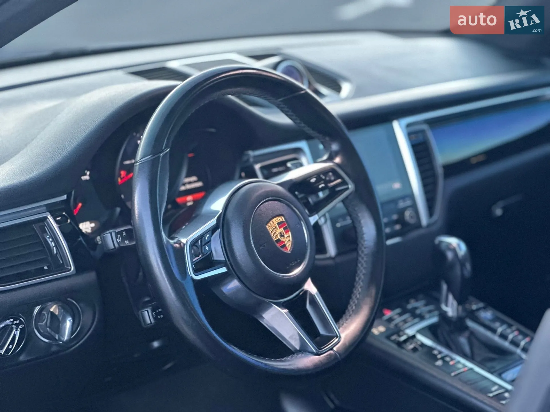 2018 Porsche Macan - мініатюра 30