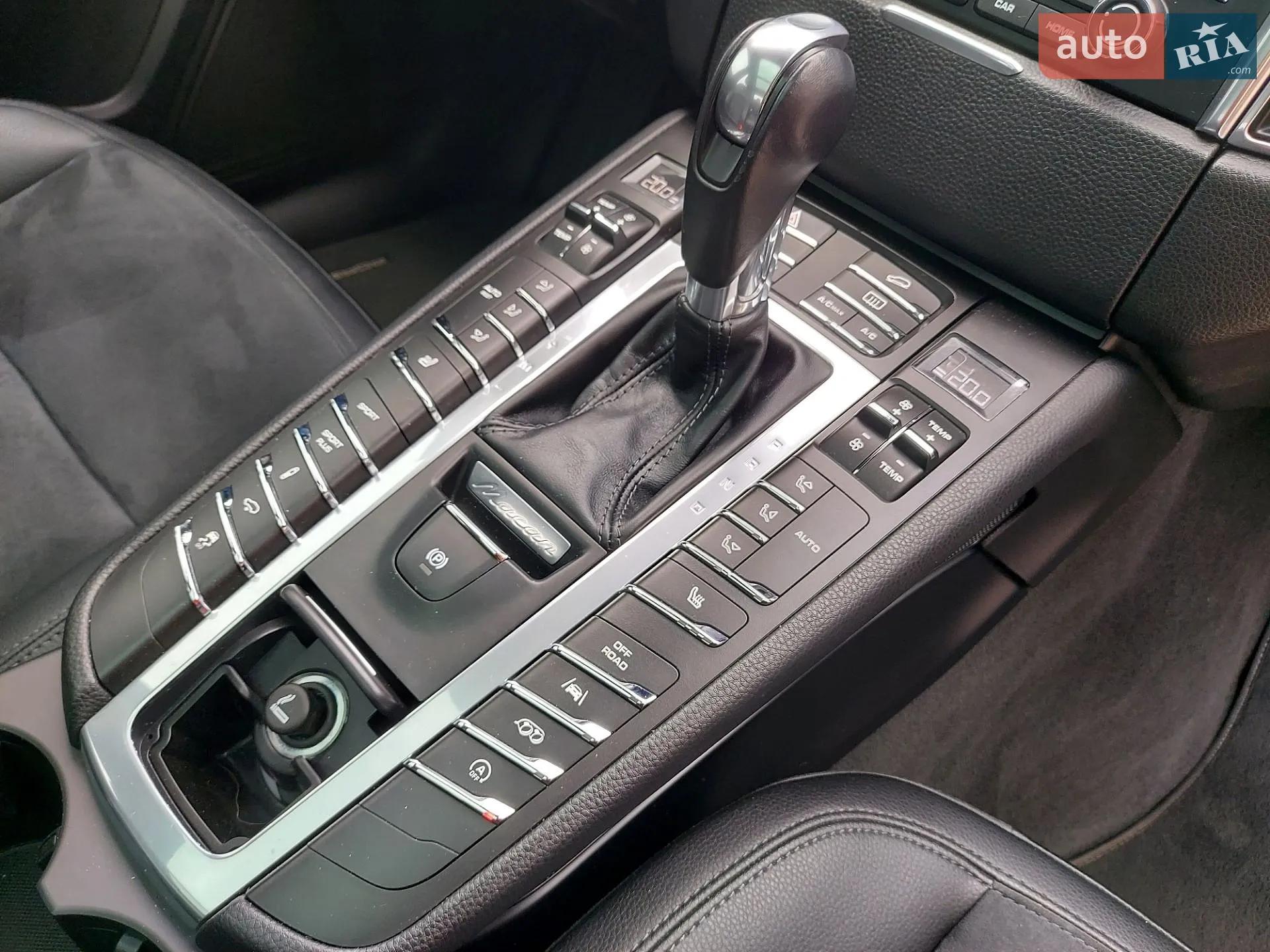 2018 Porsche Macan - мініатюра 50