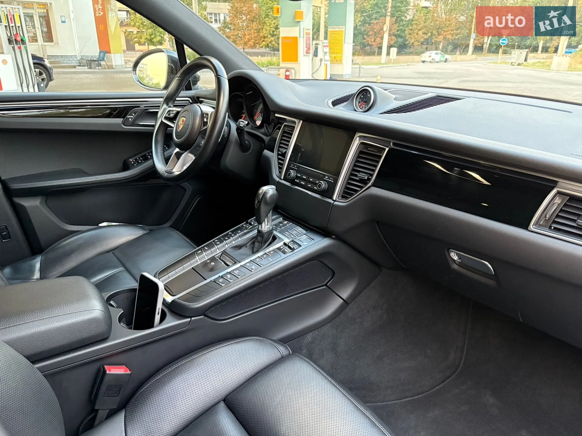2017 Porsche Macan - мініатюра 13