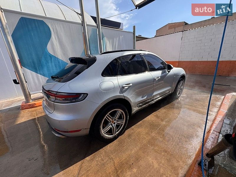 Внедорожник / Кроссовер Porsche Macan 2018 в Харькове
