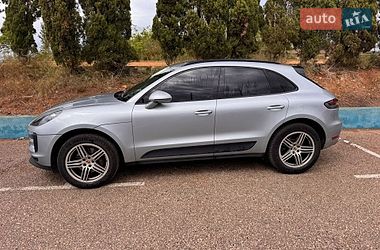 Внедорожник / Кроссовер Porsche Macan 2018 в Харькове