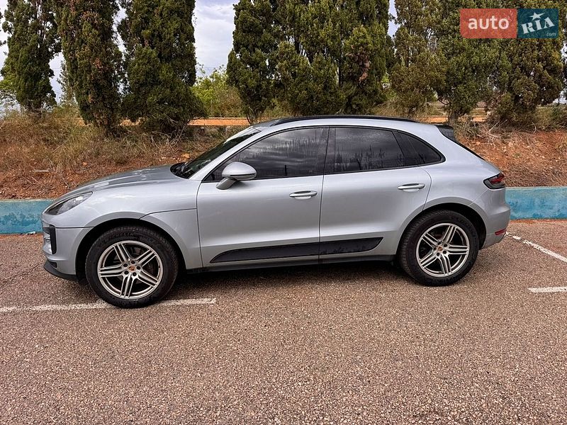 Внедорожник / Кроссовер Porsche Macan 2018 в Харькове