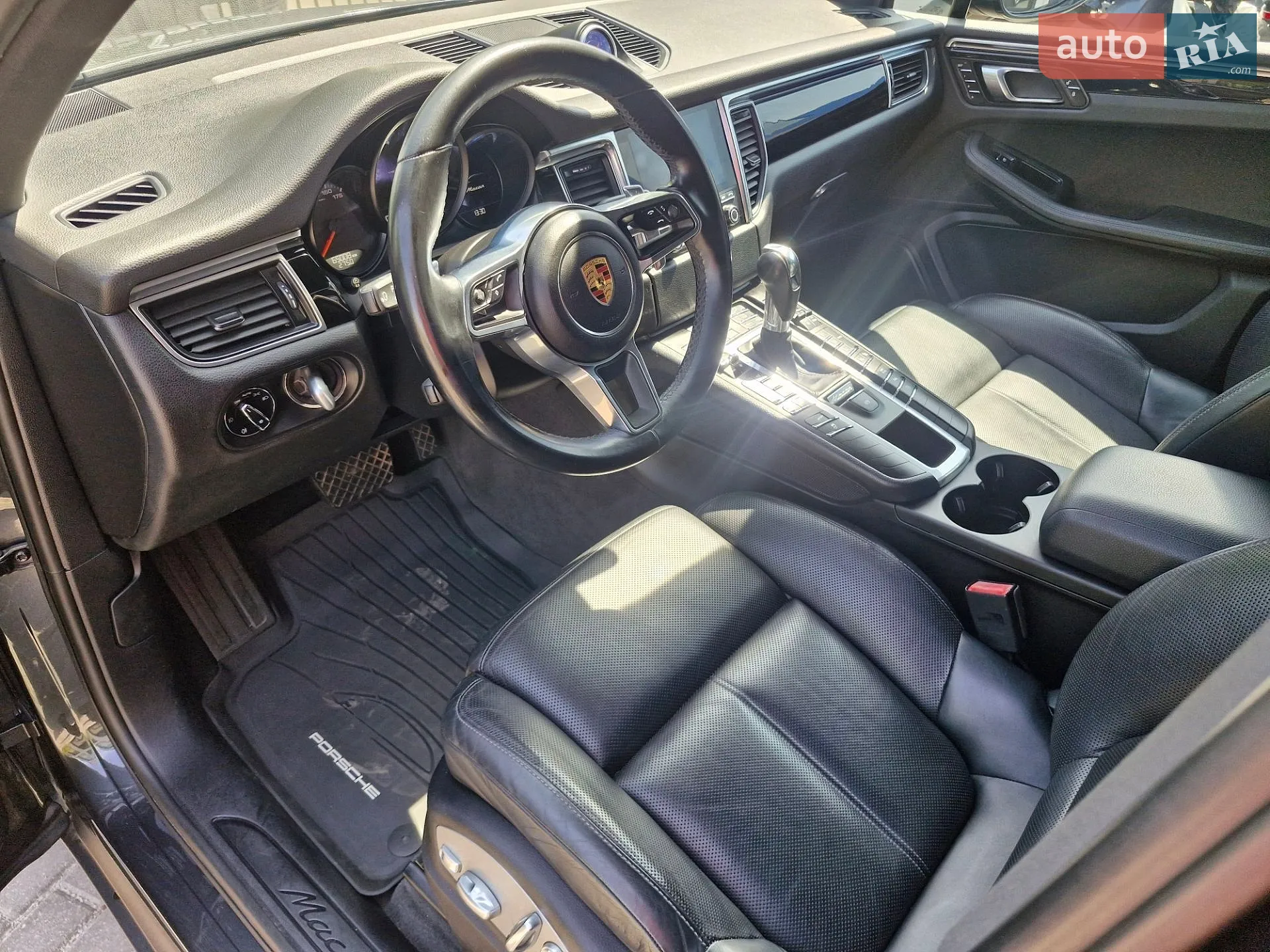 2018 Porsche Macan - мініатюра 14