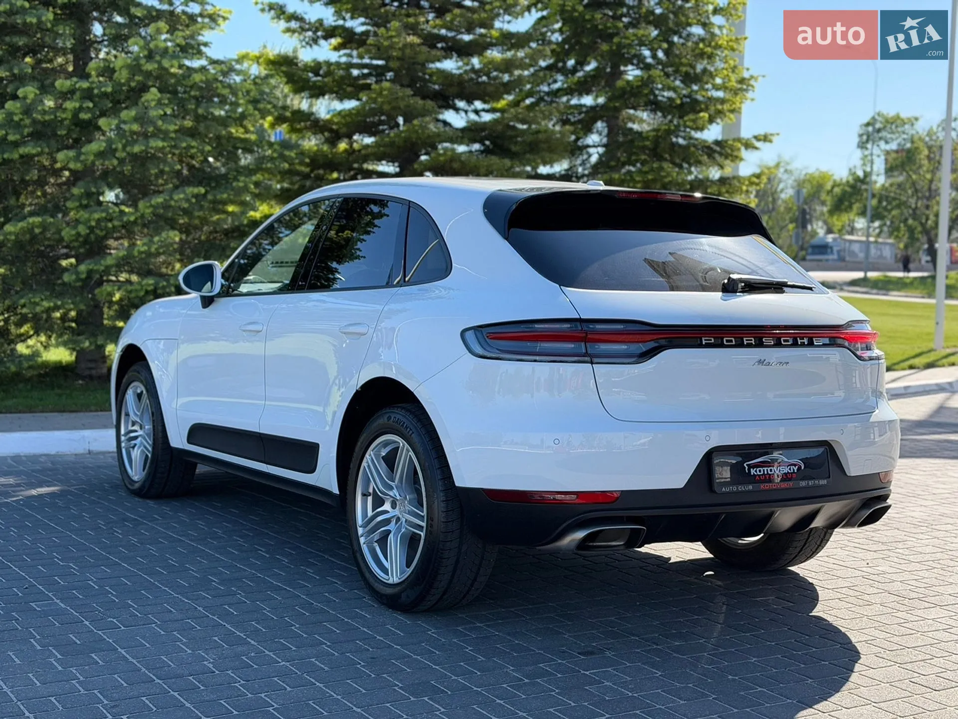 2020 Porsche Macan - мініатюра 21