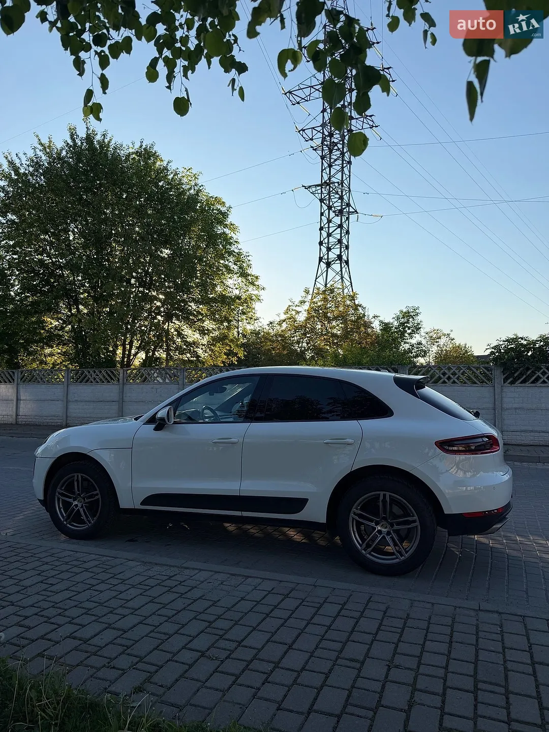 2017 Porsche Macan - мініатюра 3