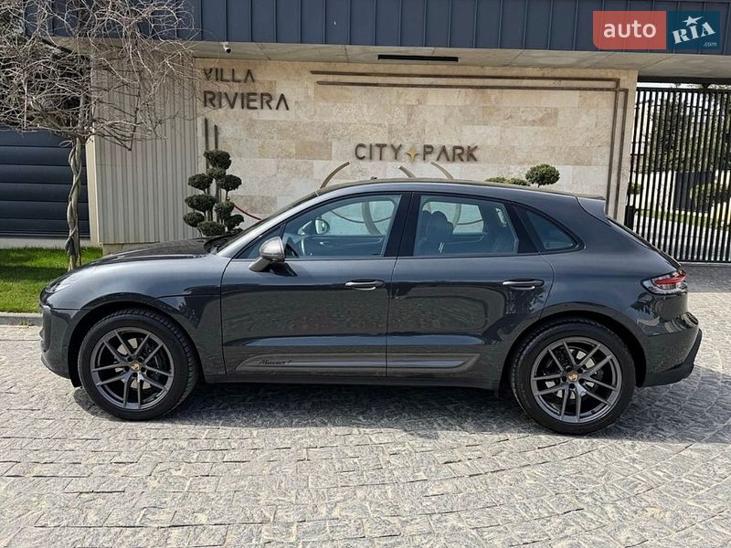 Позашляховик / Кросовер Porsche Macan 2024 в Львові