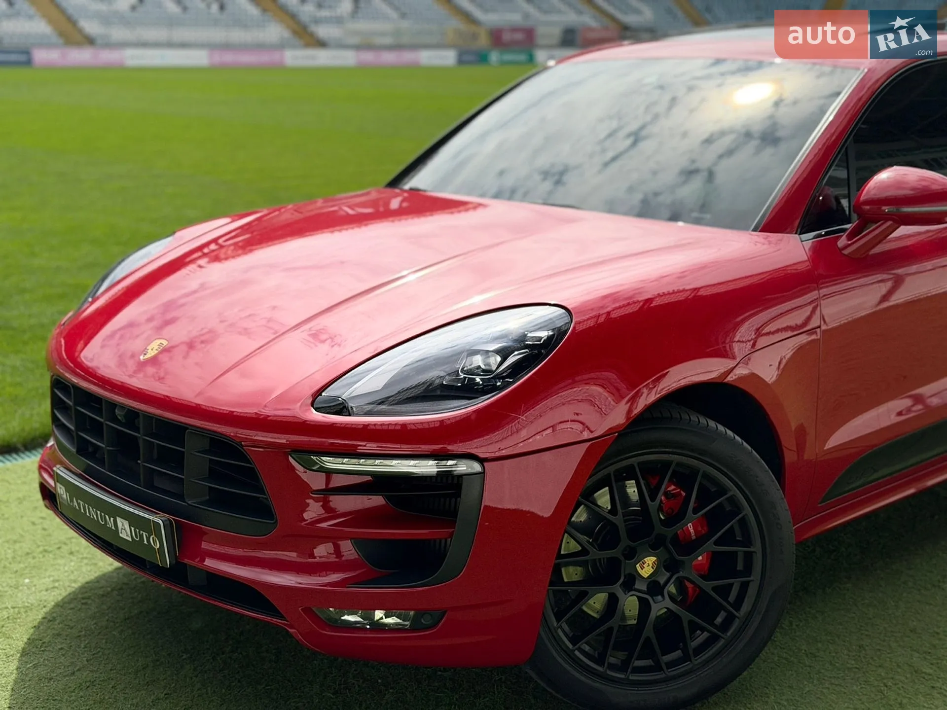 2017 Porsche Macan - мініатюра 13