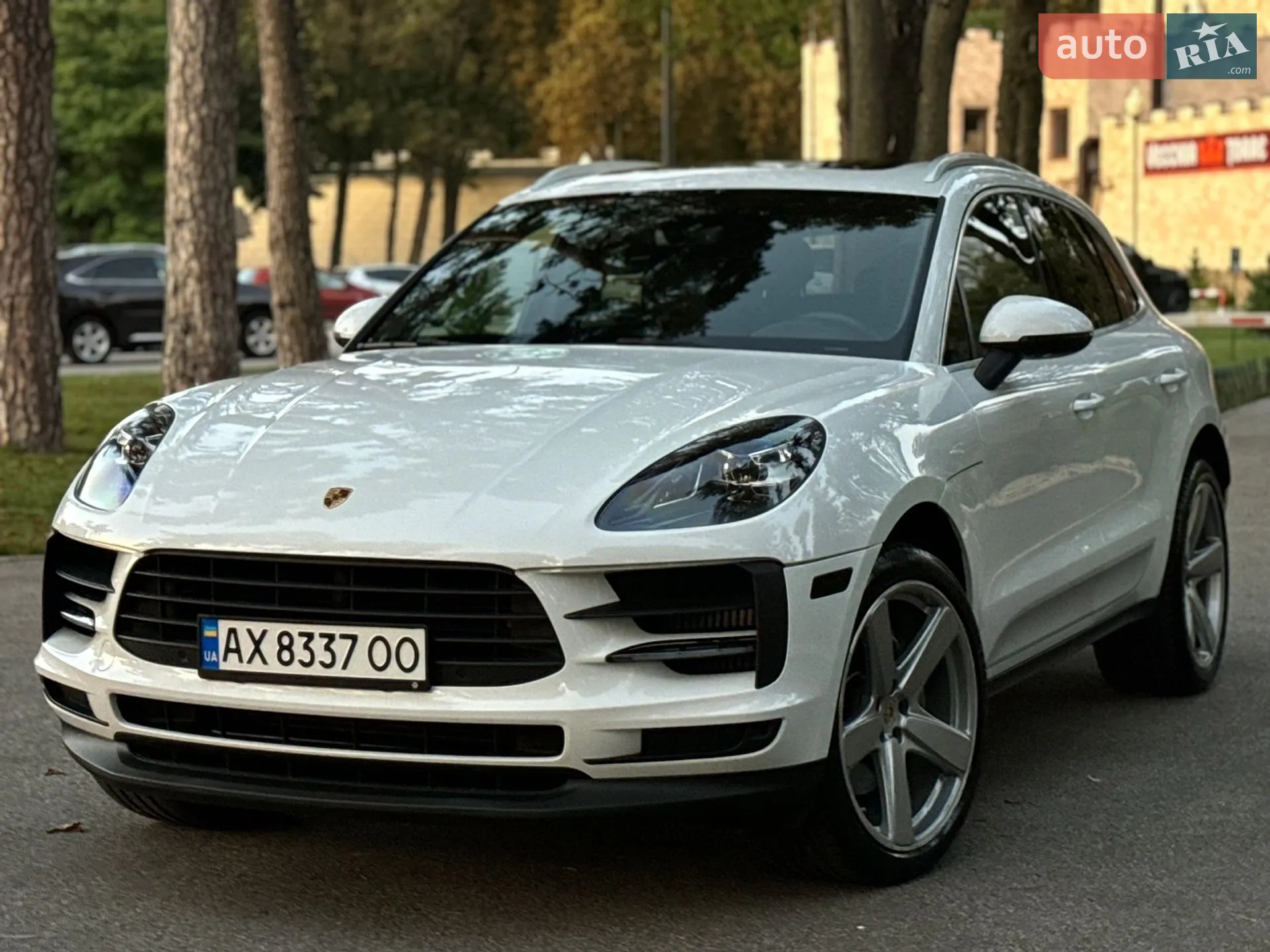 2019 Porsche Macan - мініатюра 2