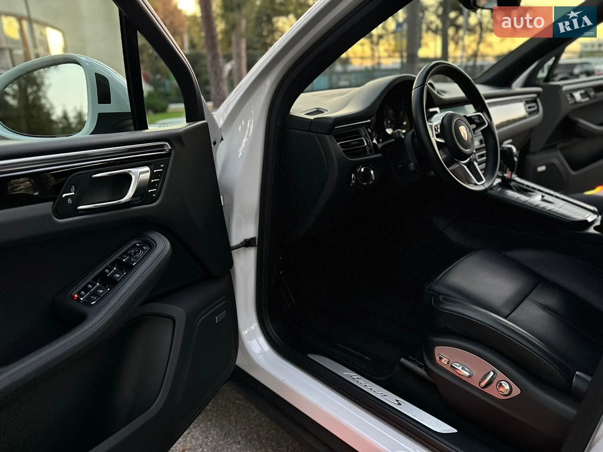 2019 Porsche Macan - мініатюра 38
