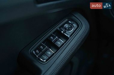 Внедорожник / Кроссовер Porsche Macan 2021 в Черновцах