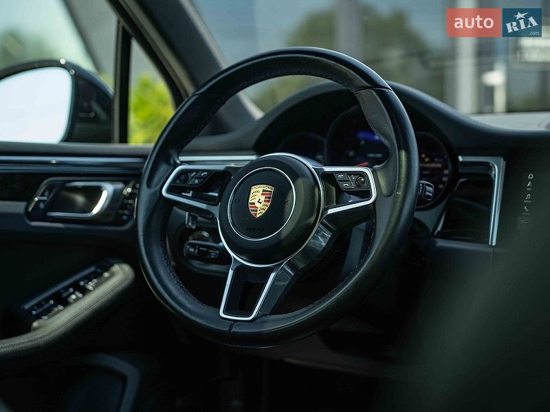 Внедорожник / Кроссовер Porsche Macan 2021 в Черновцах