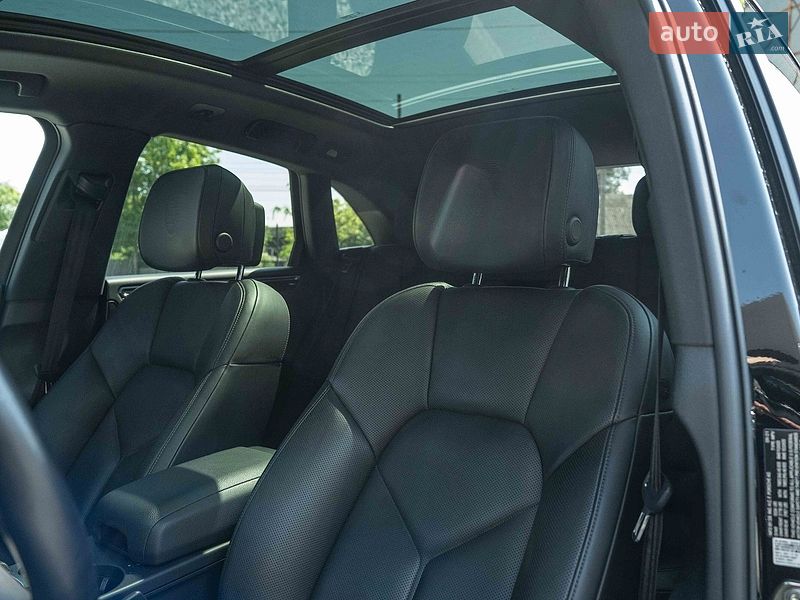 Внедорожник / Кроссовер Porsche Macan 2021 в Черновцах