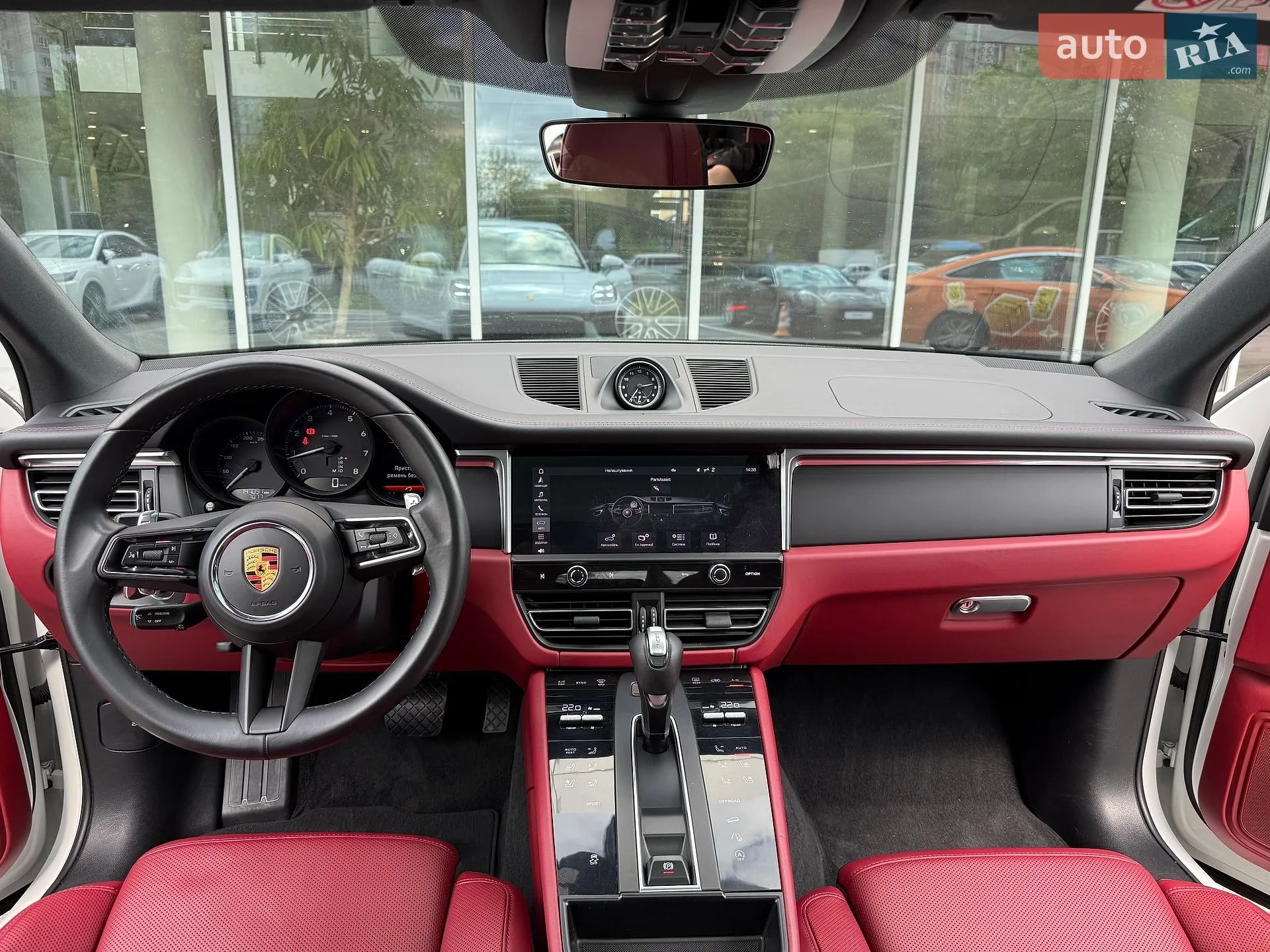 2022 Porsche Macan - мініатюра 24
