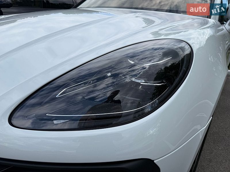 Внедорожник / Кроссовер Porsche Macan 2022 в Днепре фото 34 Внедорожник / Кроссовер Porsche Macan 2022 в Днепре