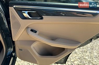 Внедорожник / Кроссовер Porsche Macan 2019 в Львове