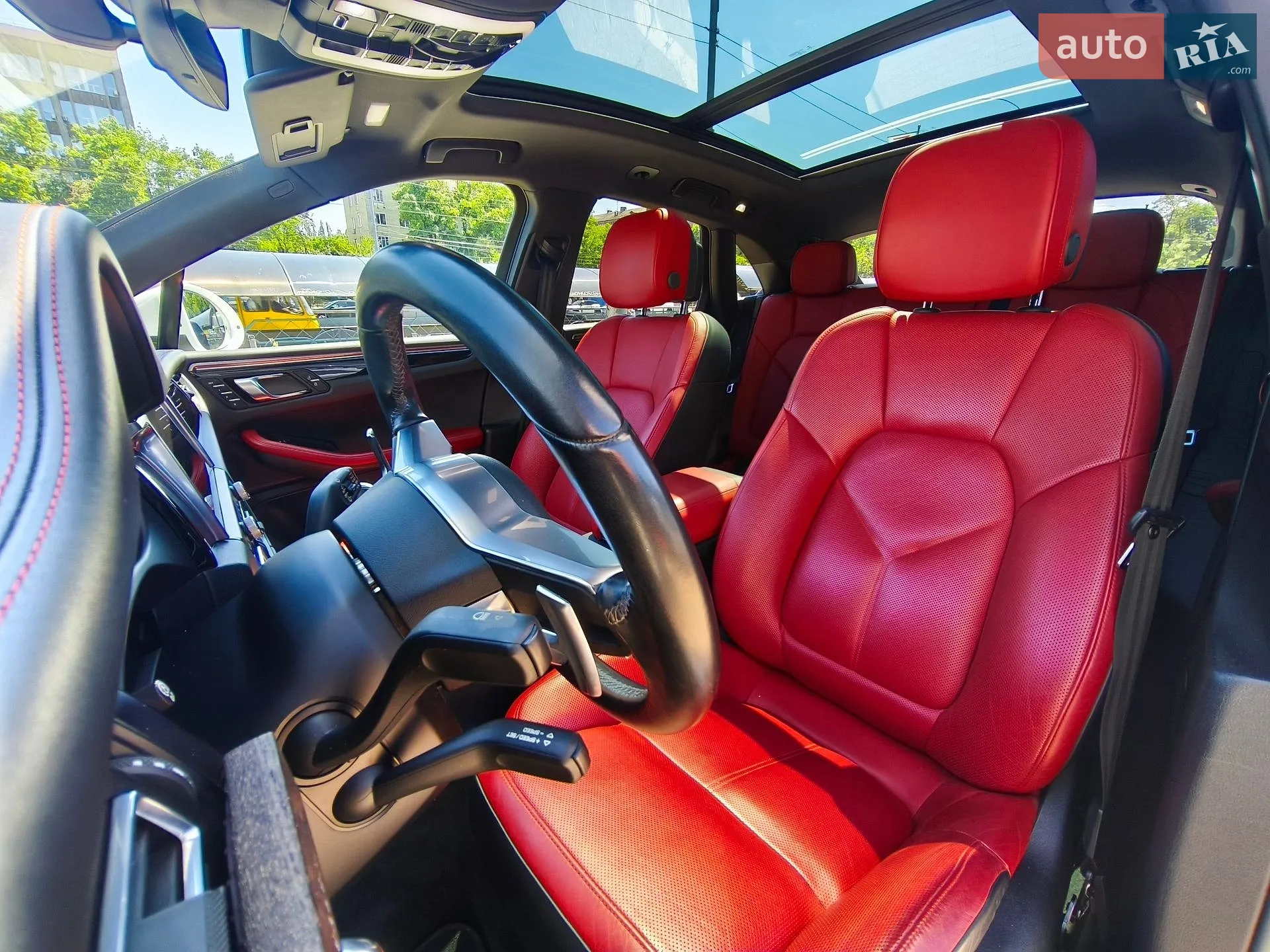 2020 Porsche Macan - мініатюра 21
