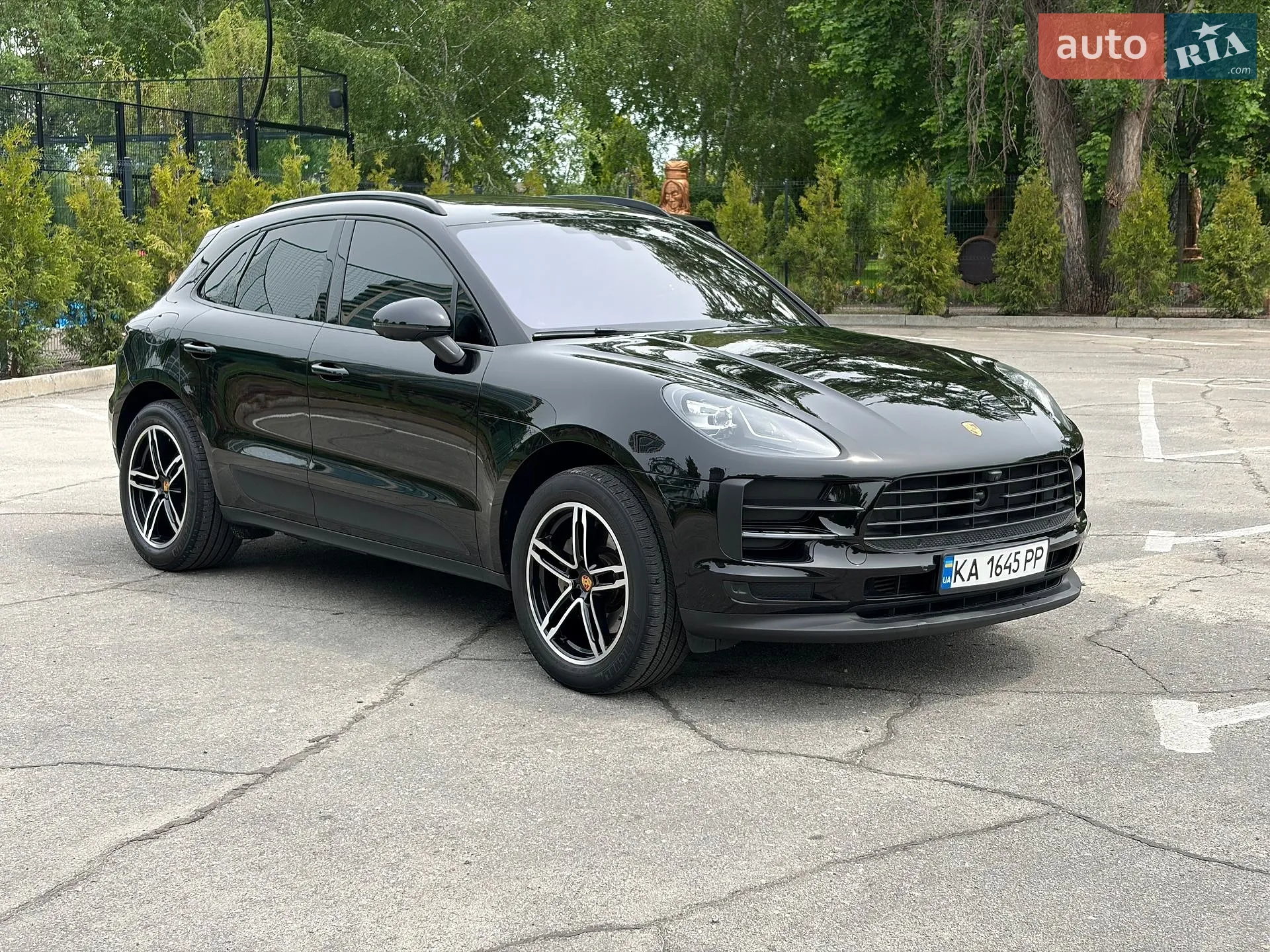 2021 Porsche Macan - мініатюра 2