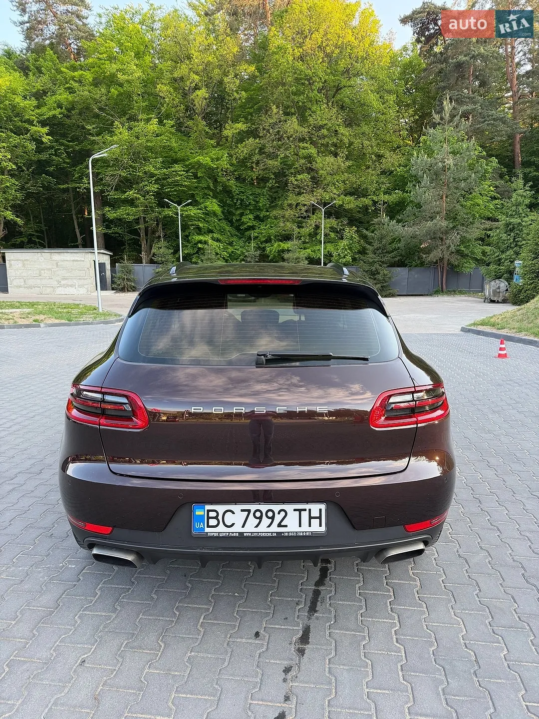2017 Porsche Macan - мініатюра 6