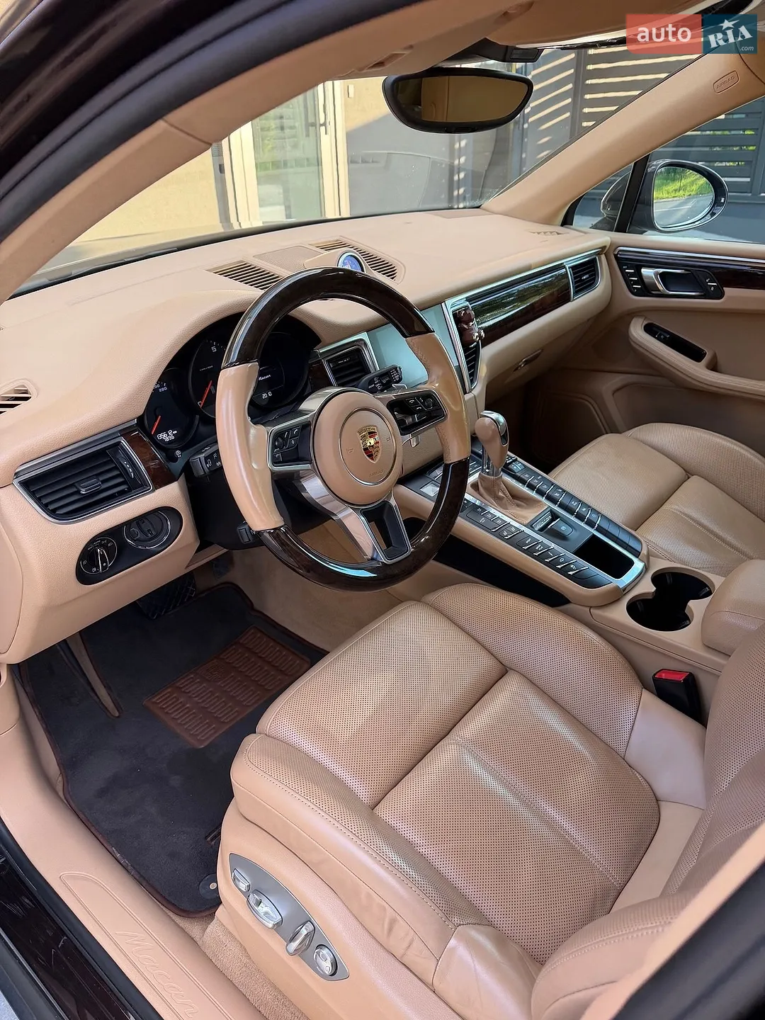 2017 Porsche Macan - мініатюра 16