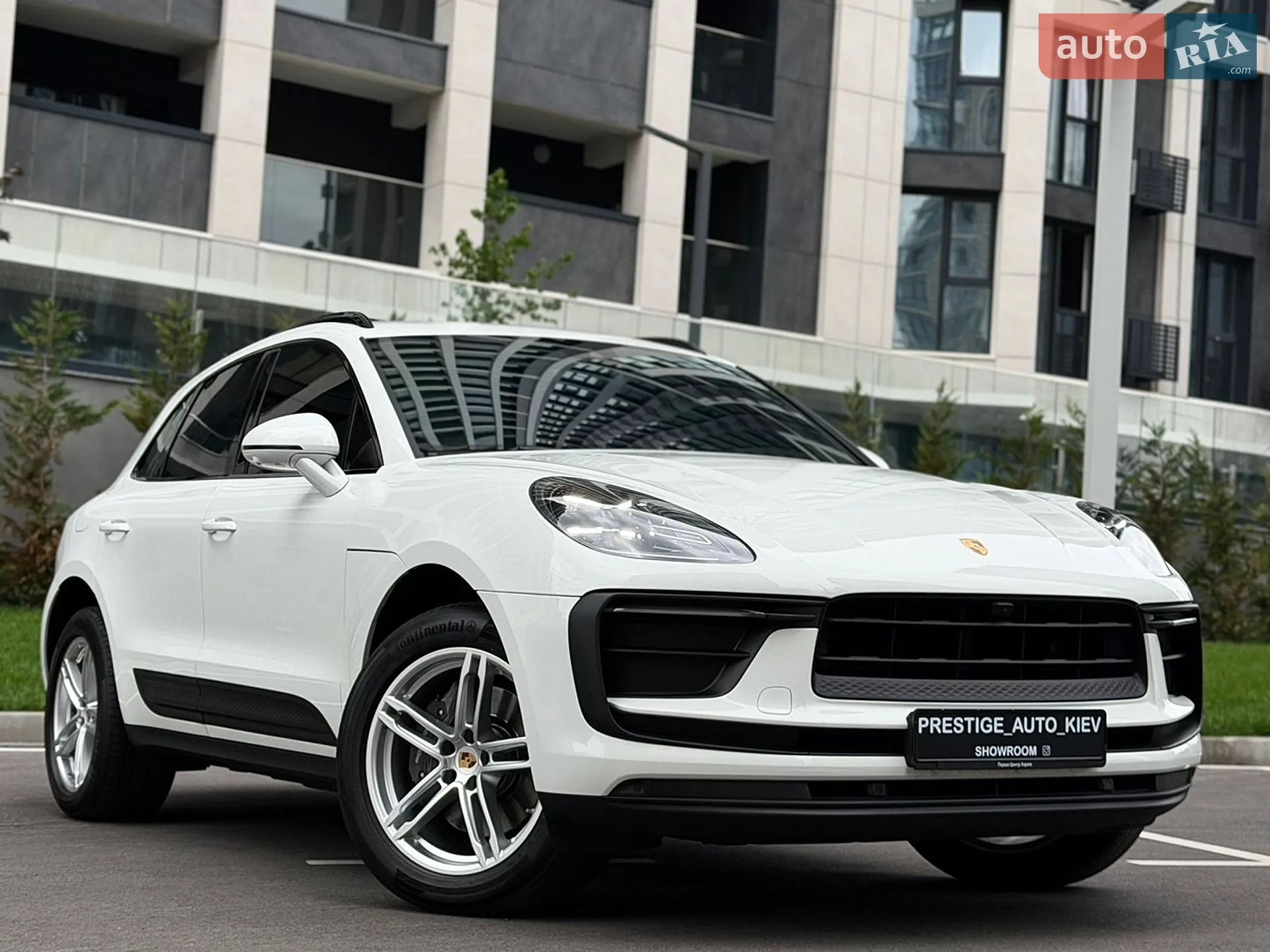 2023 Porsche Macan - мініатюра 3
