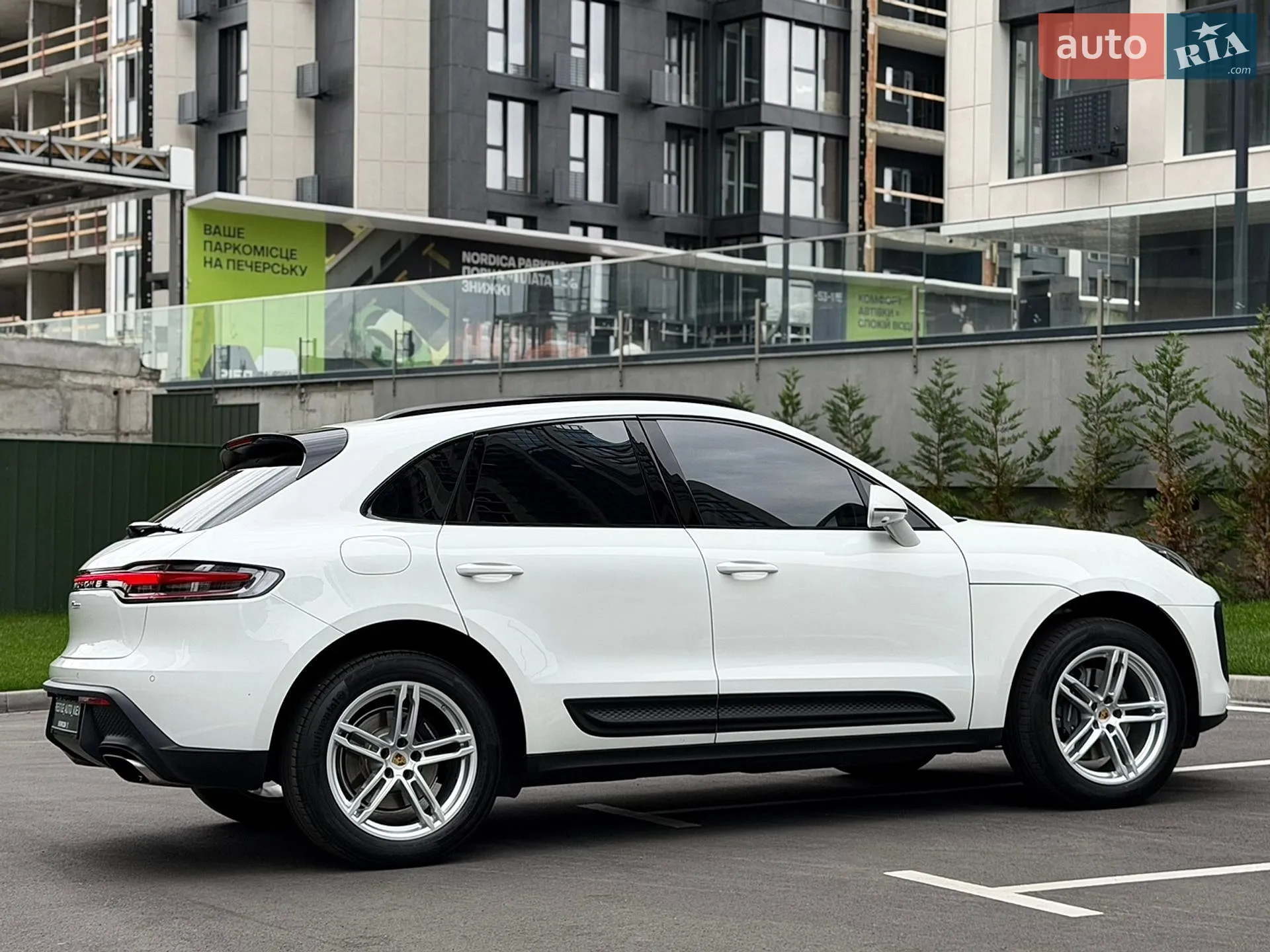 2023 Porsche Macan - мініатюра 23