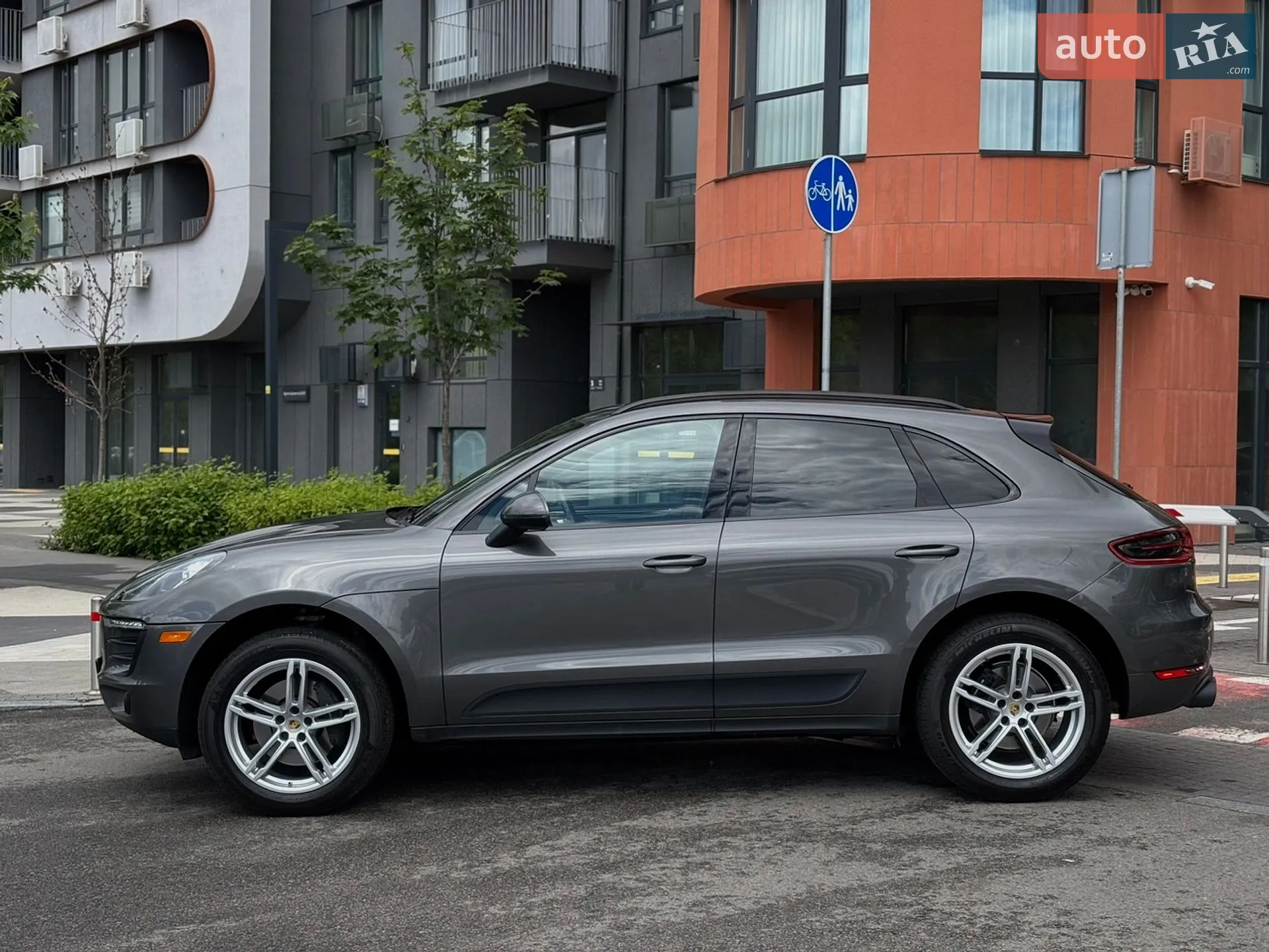 2017 Porsche Macan - мініатюра 4