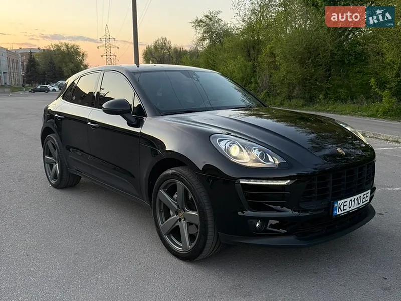 Porsche Macan