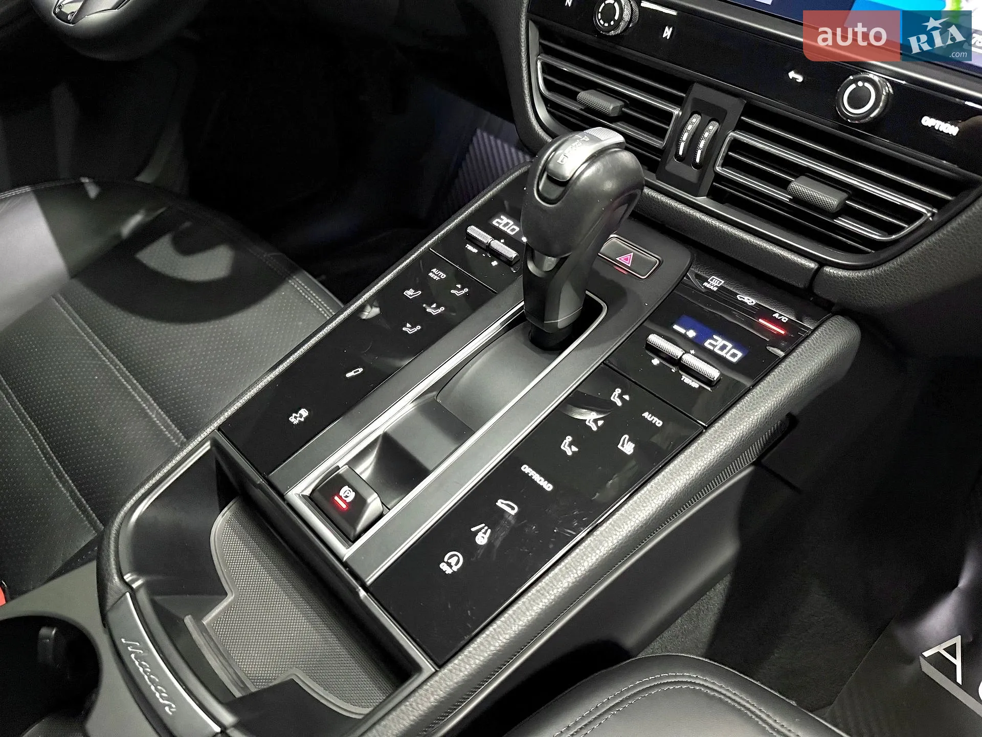 2022 Porsche Macan - мініатюра 42