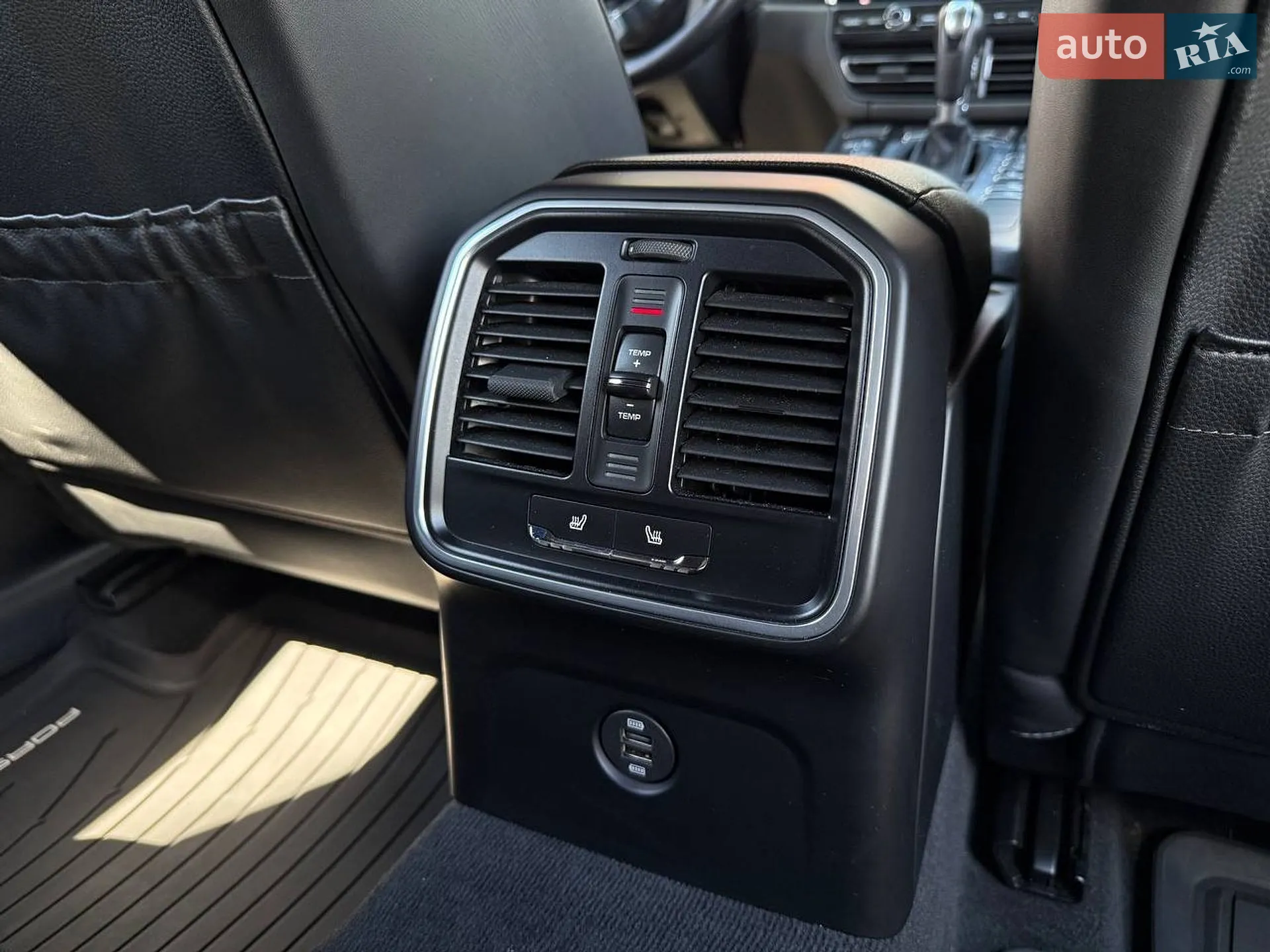 2019 Porsche Macan - мініатюра 25