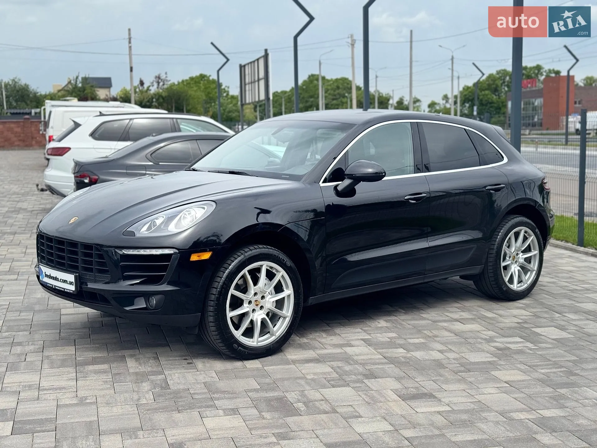 2015 Porsche Macan - мініатюра 8