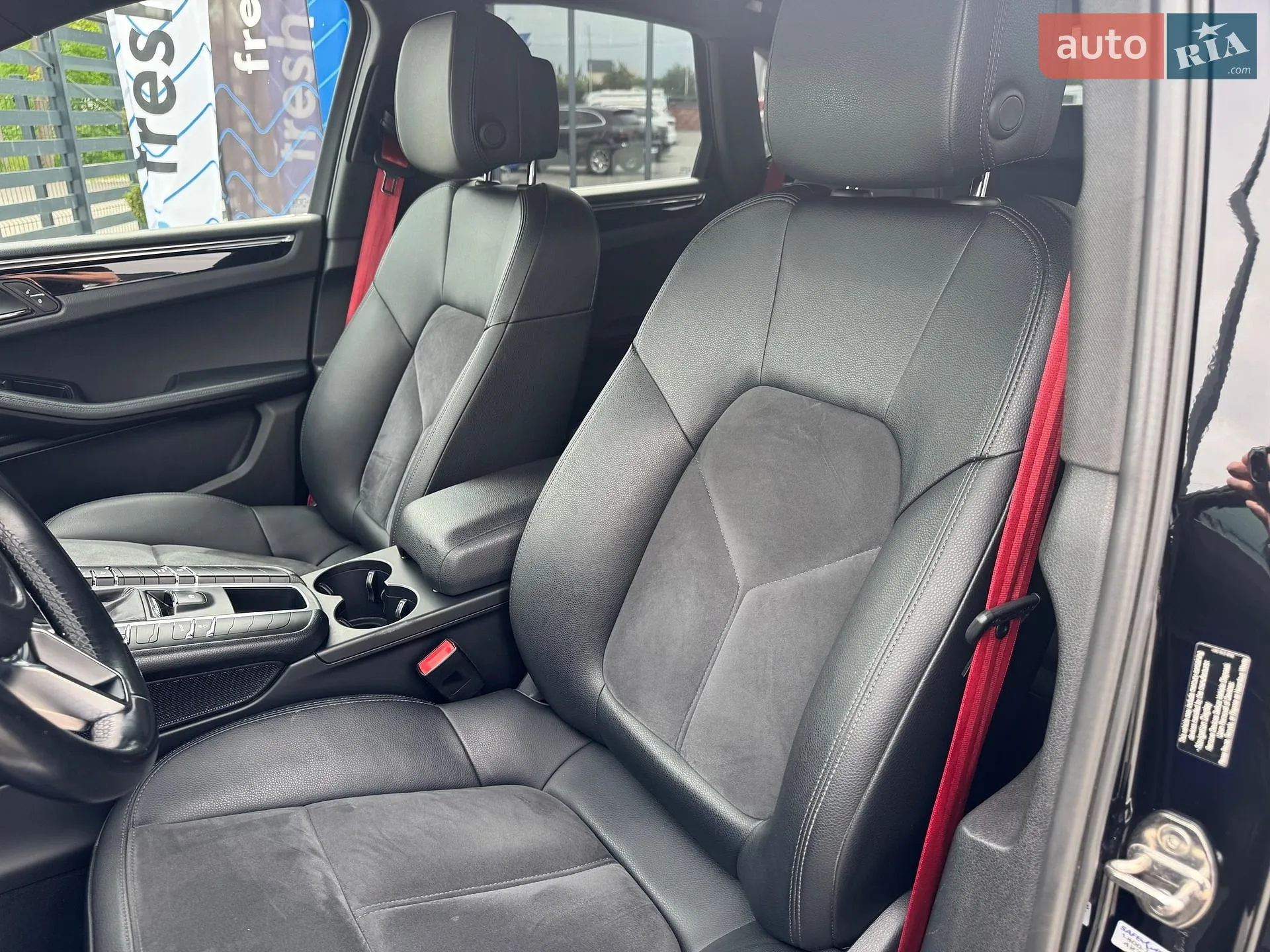 2015 Porsche Macan - мініатюра 20